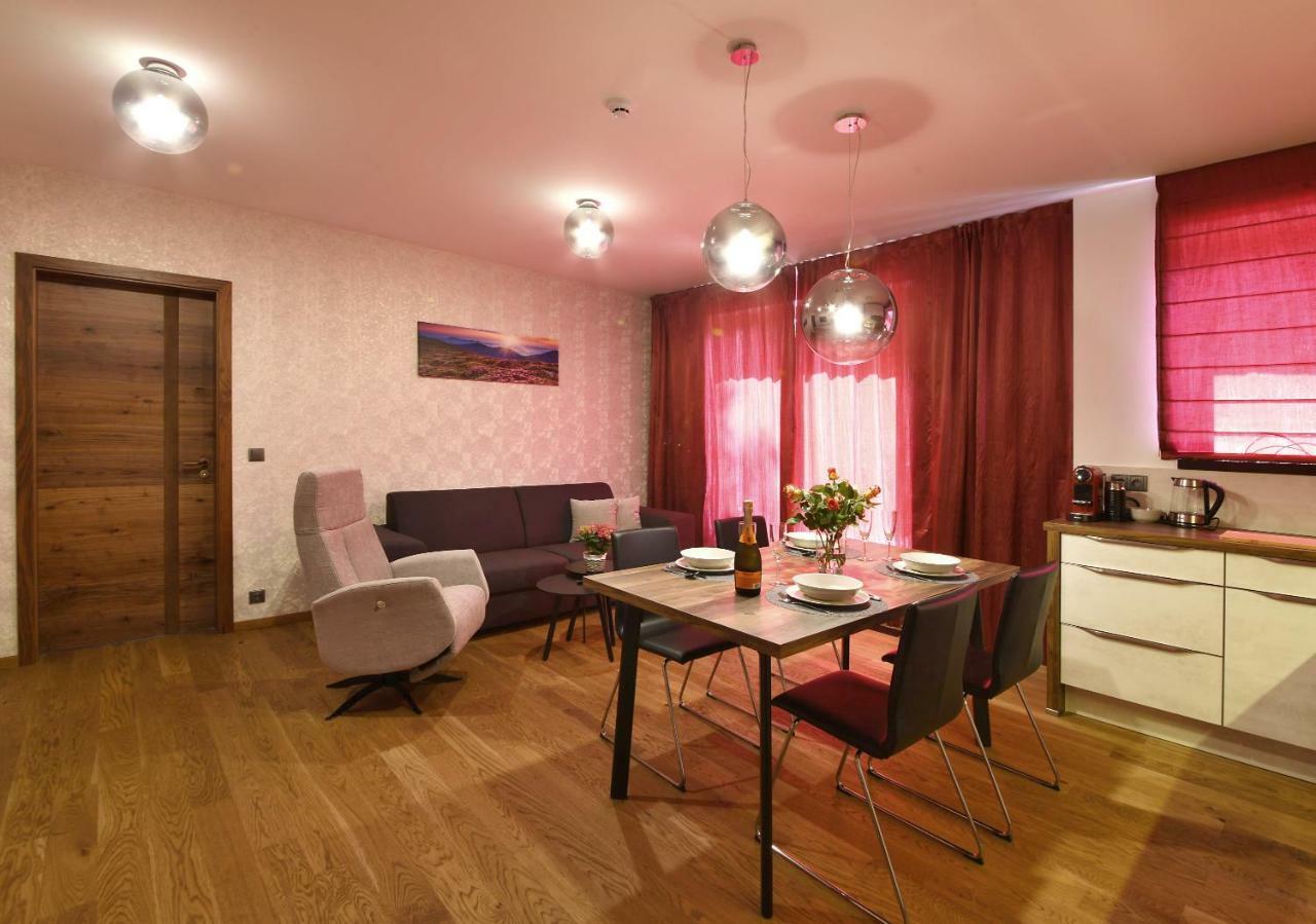 Apartment Adélka 104 with private whirlpool Špindlerŭv Mlýn Esterno foto
