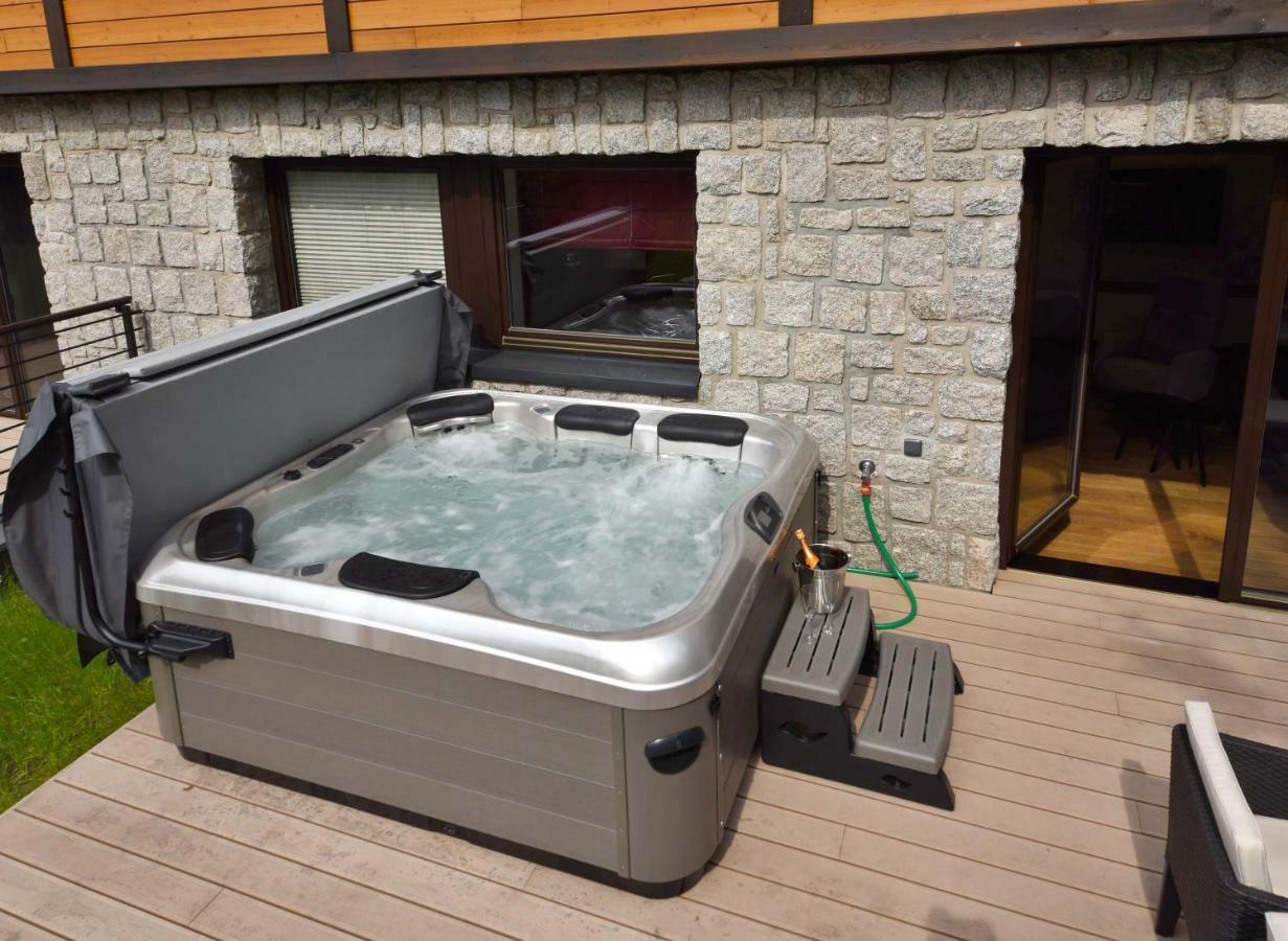 Apartment Adélka 104 with private whirlpool Špindlerŭv Mlýn Esterno foto