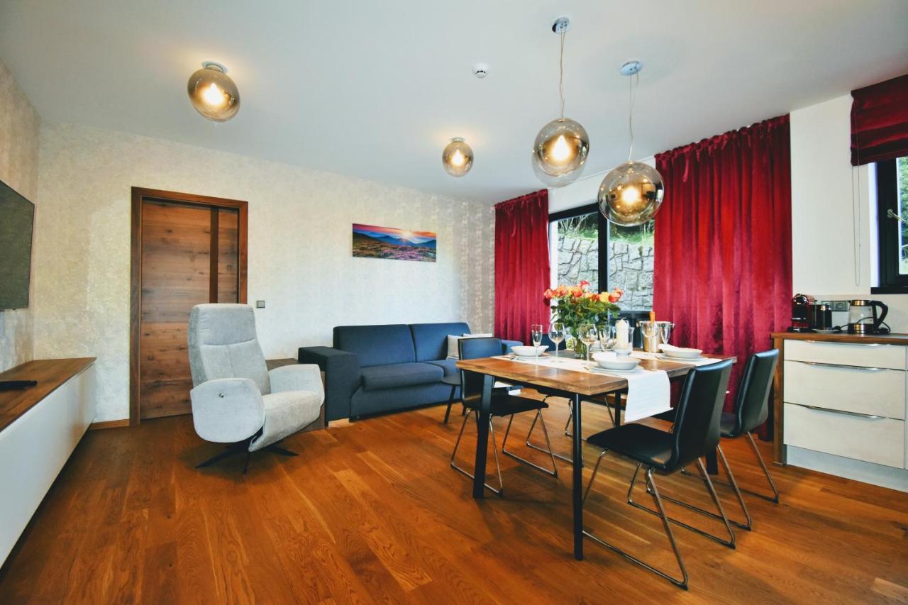 Apartment Adélka 104 with private whirlpool Špindlerŭv Mlýn Esterno foto
