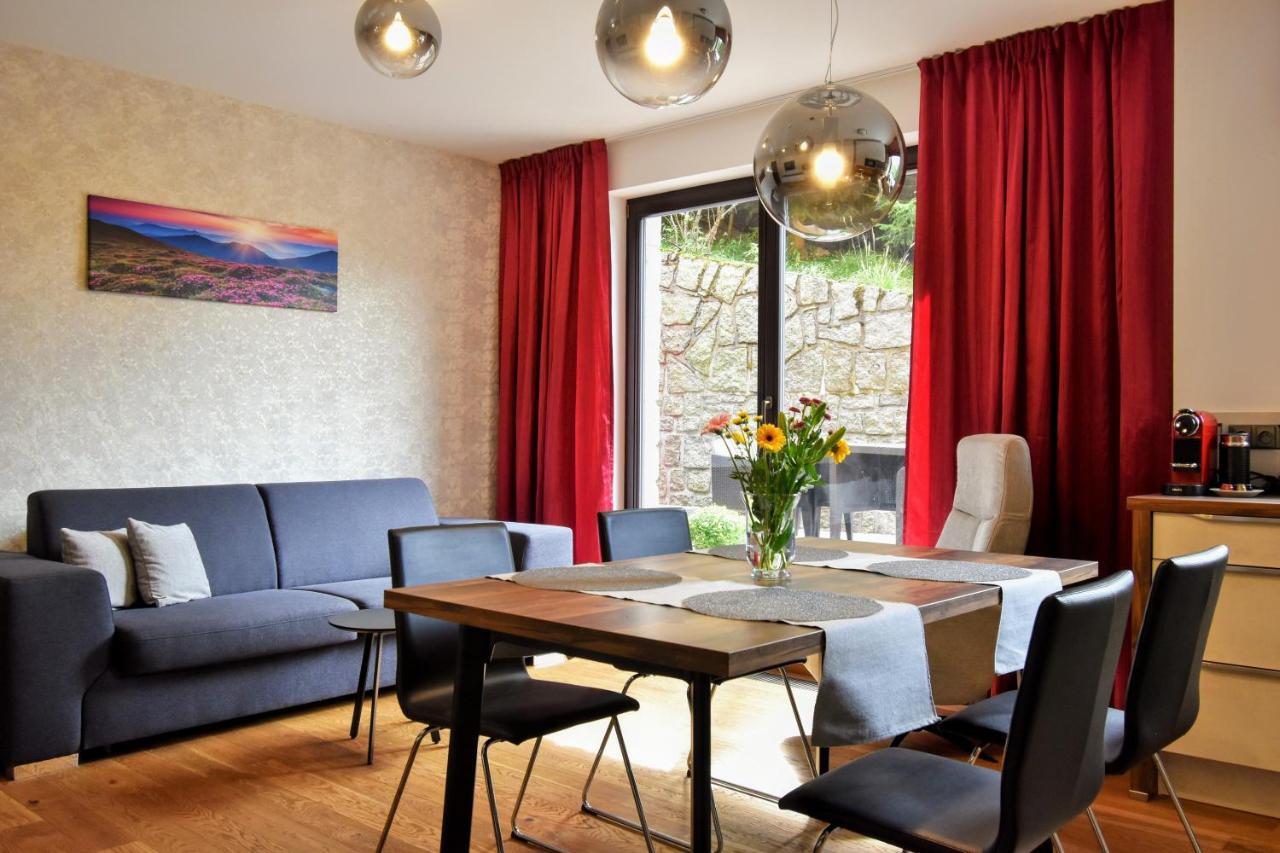 Apartment Adélka 104 with private whirlpool Špindlerŭv Mlýn Esterno foto